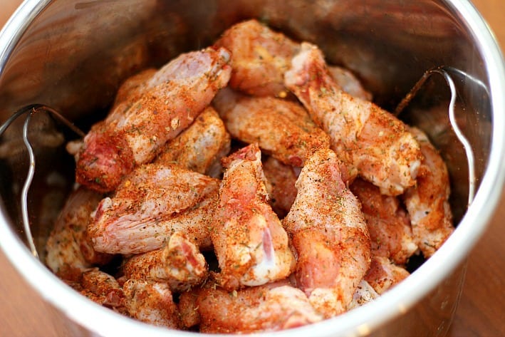 CHICKEN WINGS MARINADE