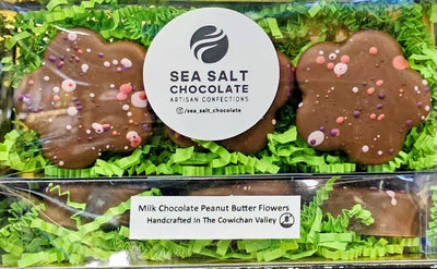 SEA SALT CHOCOLATE Peanut Butter Milk Chocolate Flowers, 3pk