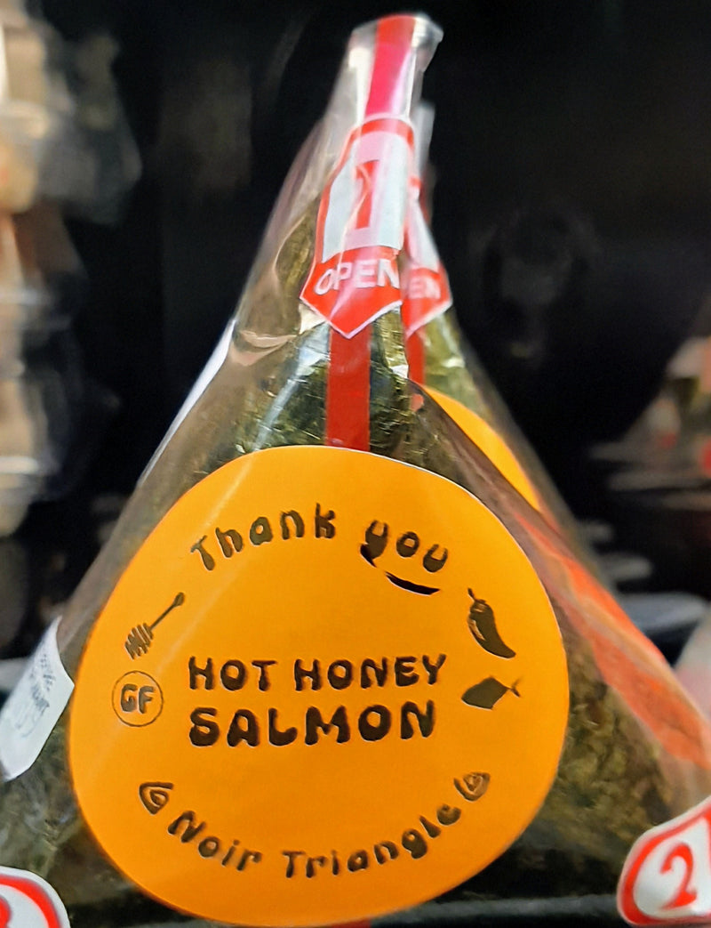 NOIR TRIANGLE HOT HONEY SALMON [1 ea]