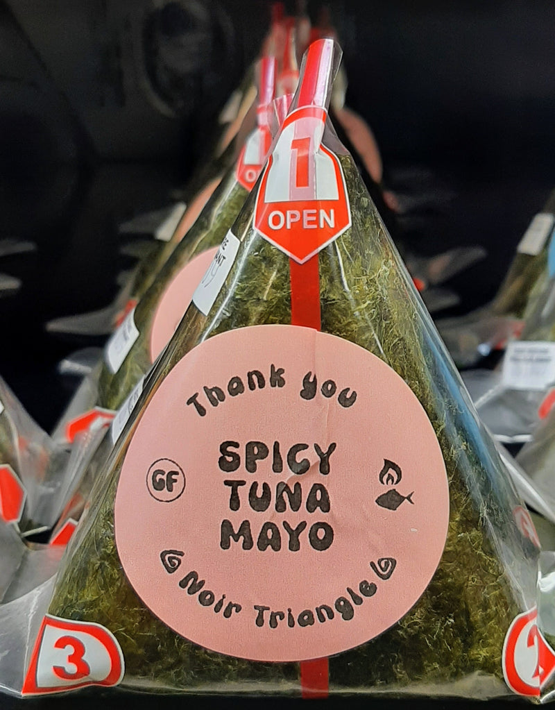 NOIR TRIANGLE SPICY TUNA MAYO [1 ea]