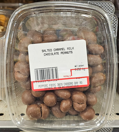 CASHEWS Milk Chocolate Salted Caramel
