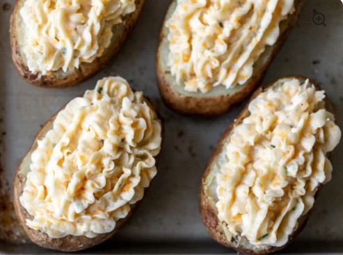 HELMI CHEDDAR STUFFED POTATO [350 g]