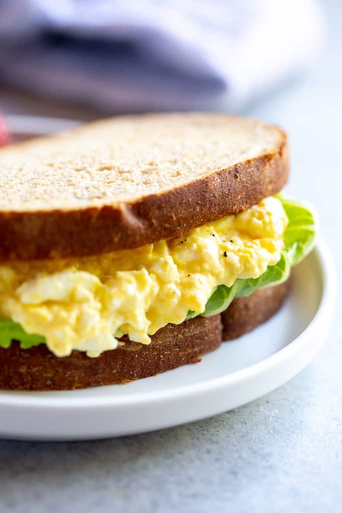 EGG SALAD SANDWICH on WW, White, Marble Rye or Multigrain, 1 ea (Specify Bread Choice)