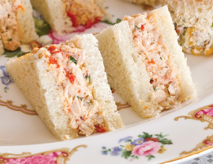 CHICKEN SALAD SANDWICH