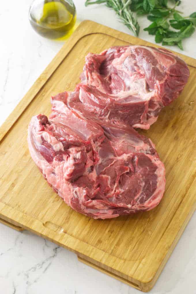 FRESH ORG LAMB LEG NEW ZEALAND
