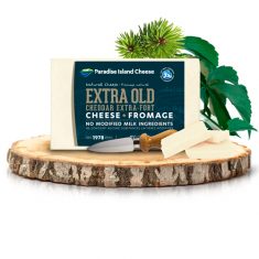 PARADISE ISLAND CHEESE Extra Old Cheddar