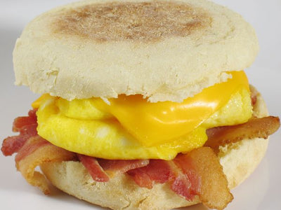 PEPPERS BACON & CHEESE BREAKFAST SANDWICH